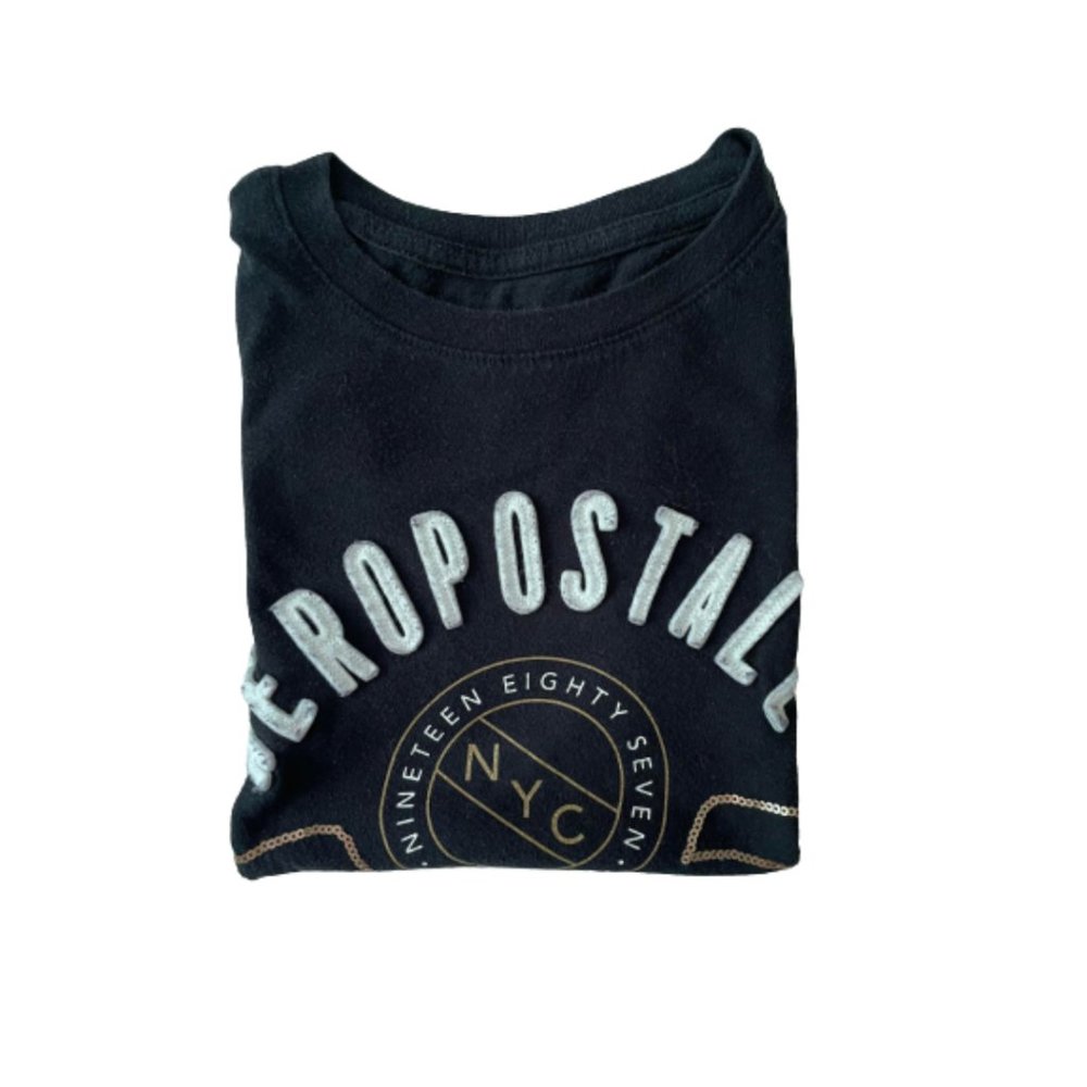 NWT Aero 1987 Appliqué Graphic Tee